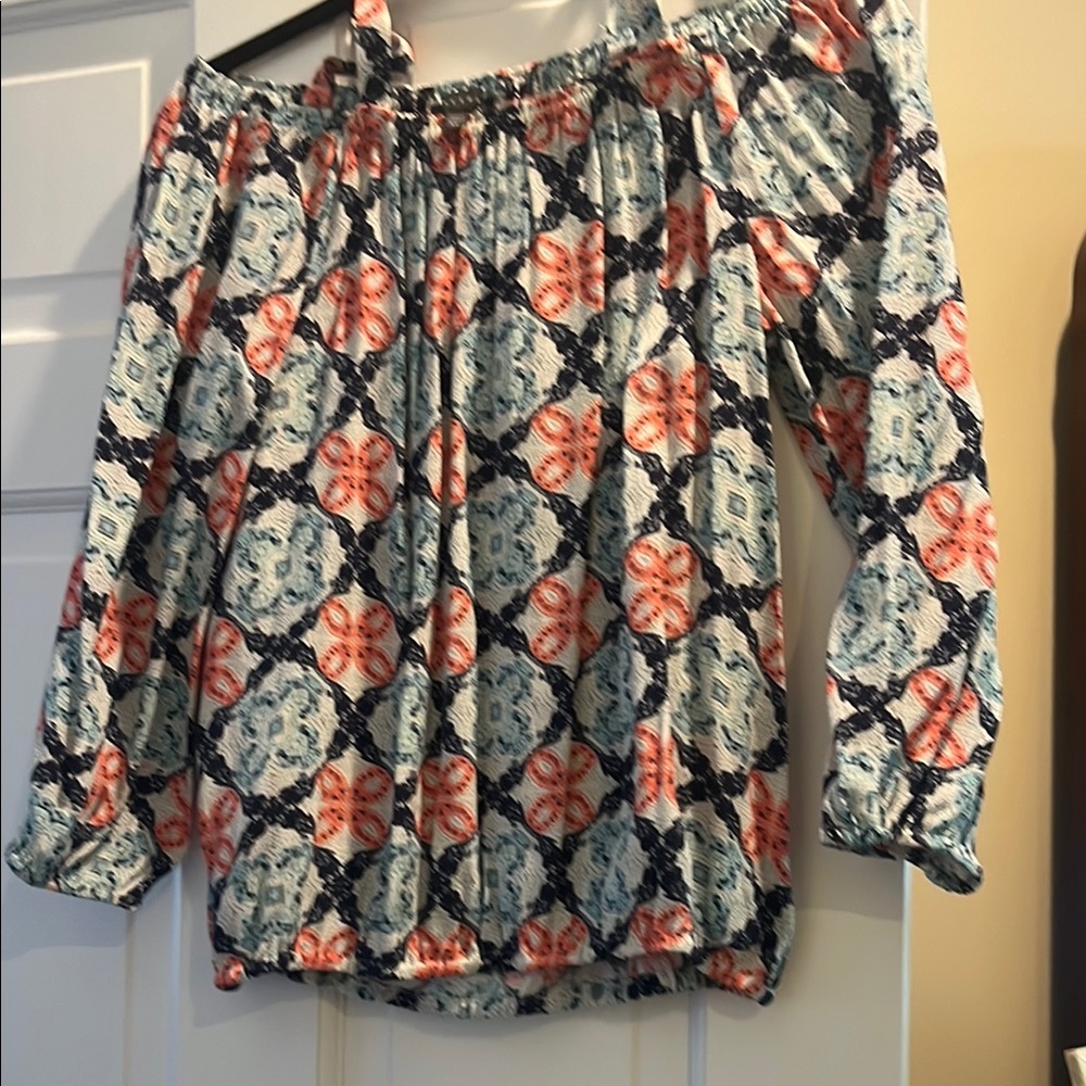 NWOT xs Sanctuary Floral Off-Shoulder Top - navy/coral